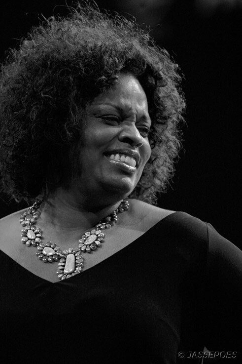 Dianne Reeves  JASSEPOES