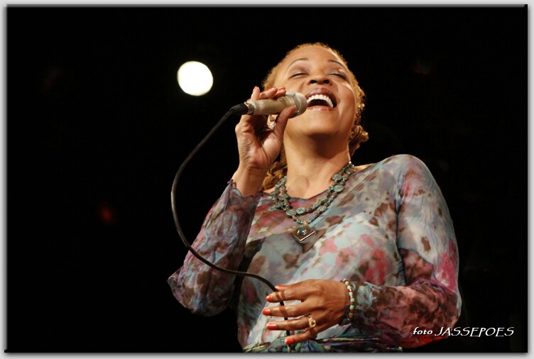 Cassandra Wilson  JASSEPOES