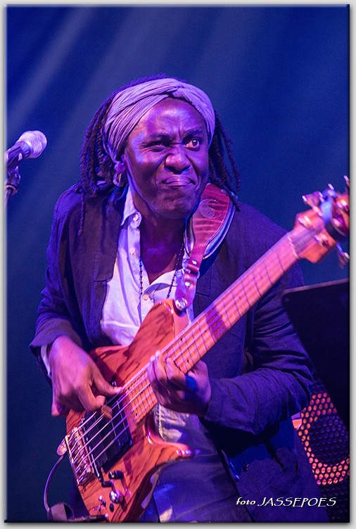 Richard Bona  JASSEPOES